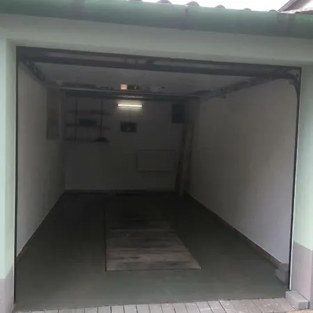 Vitalis アパート *